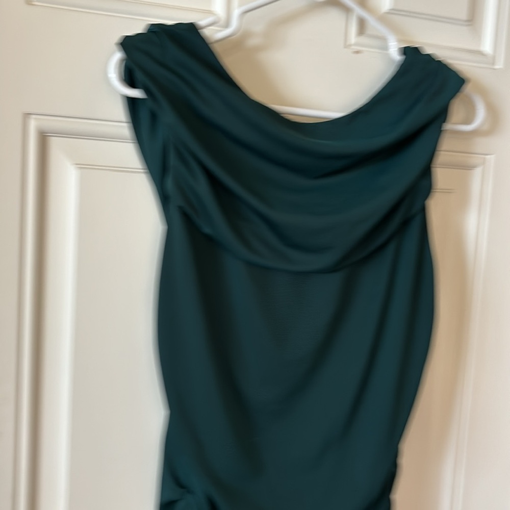 Bcbg Maxazria Size Large A Deep Emerald Green Dre… - image 2